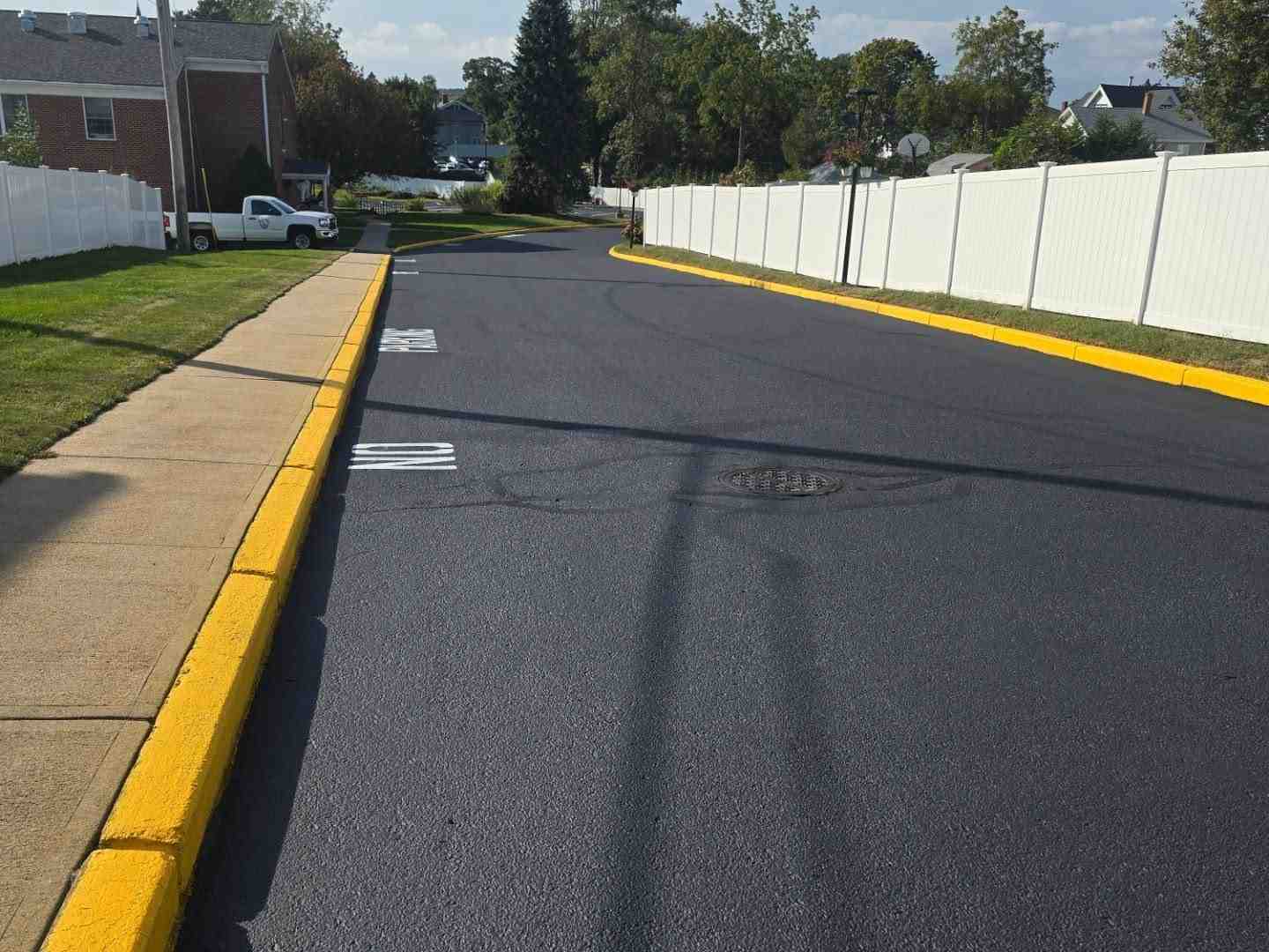 road line marking