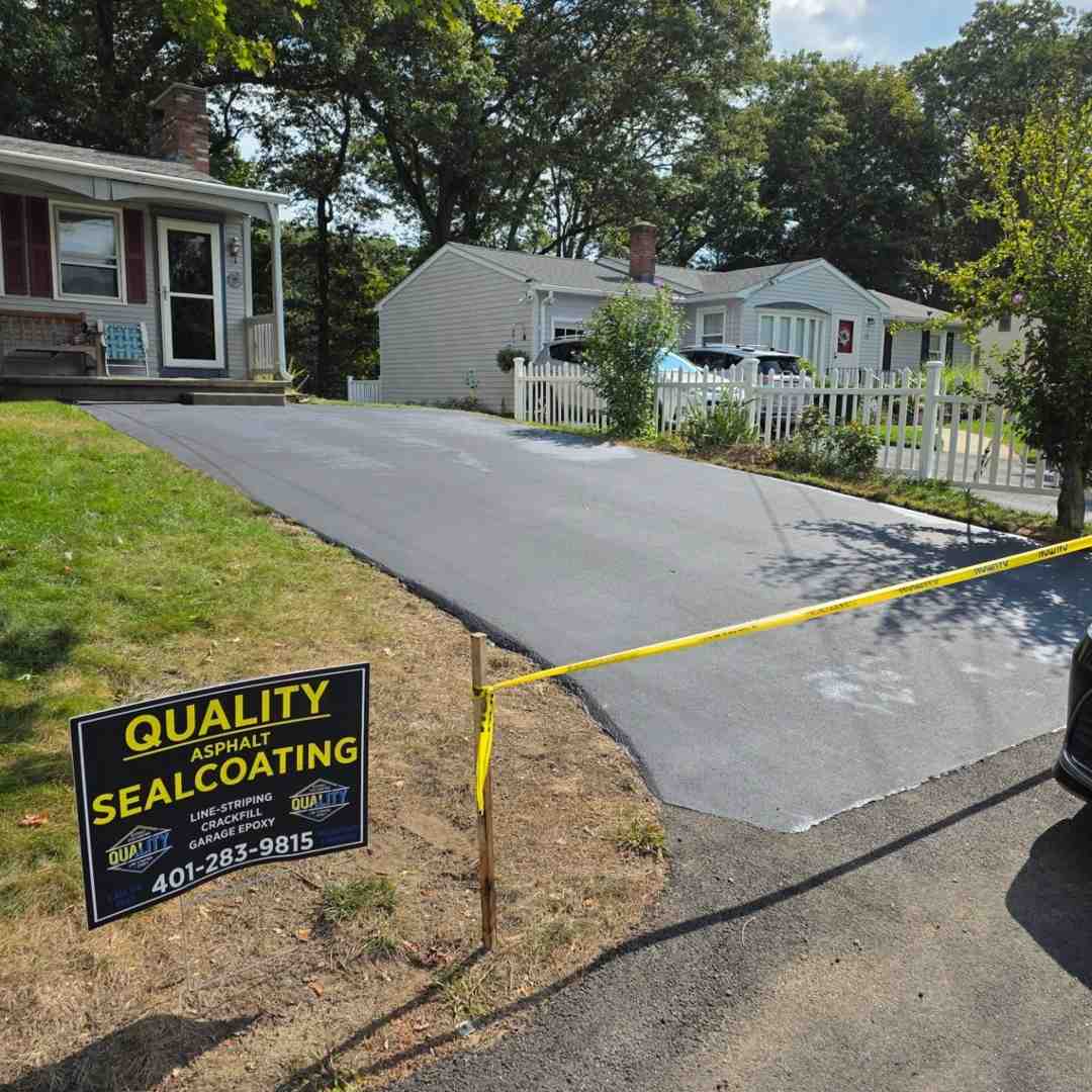 blacktop sealcoating rhode island